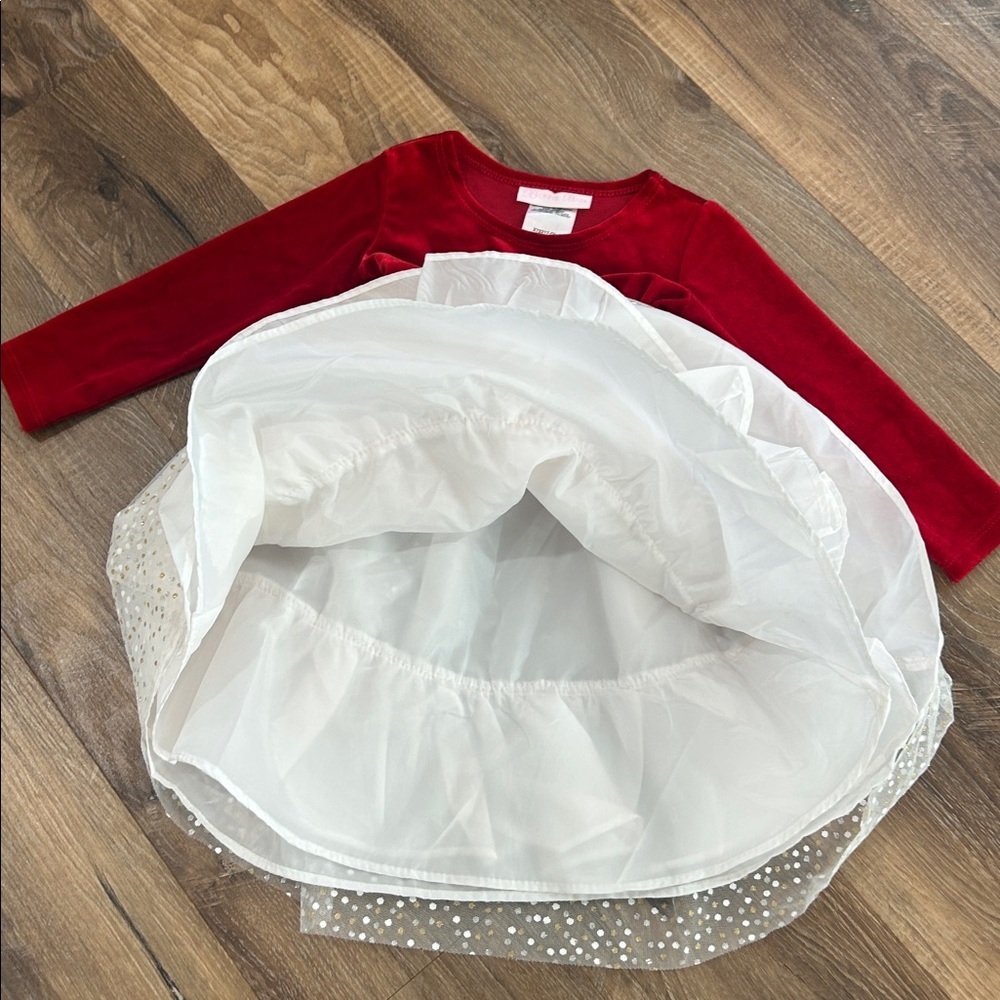 Bonnie Jean toddler/girl Christmas Winter dress. Size 18M
Red gold and silver - Picture 8 of 13